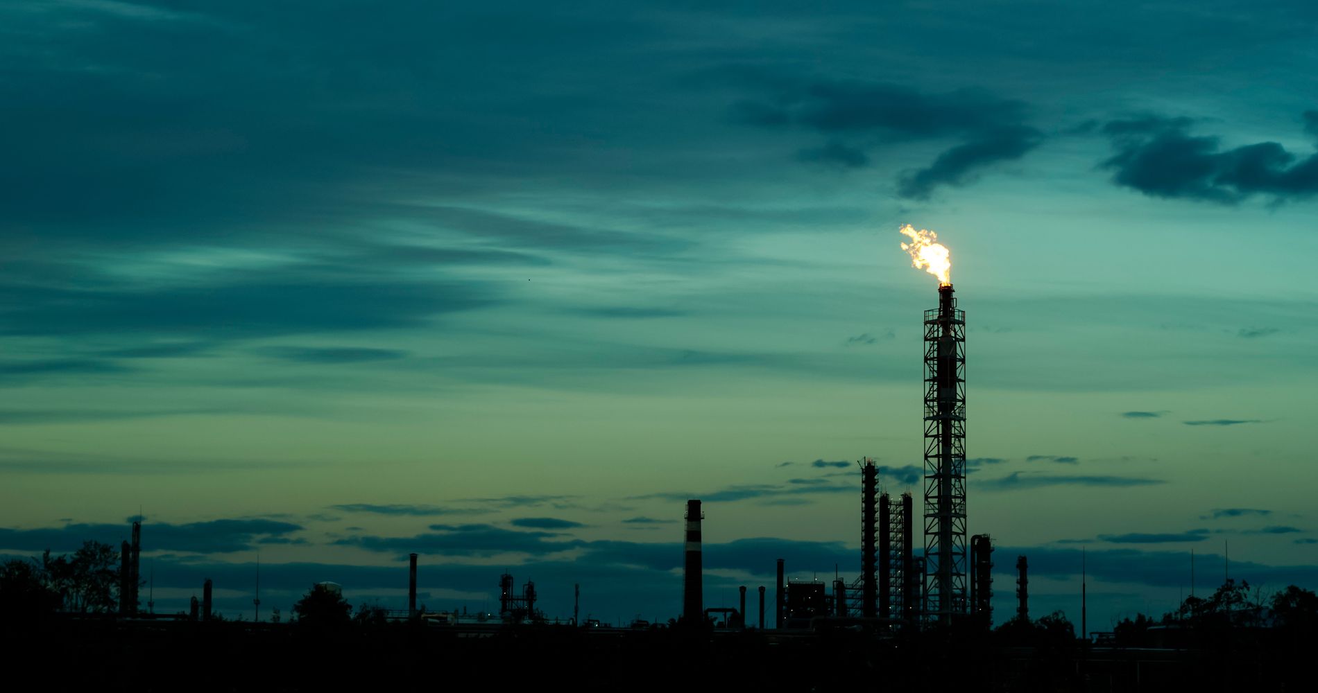 Alerta vermelho: quase 90% dos vazamentos de metano rastreados por satélite permanecem sem correção, adverte United Nations Environment Programme antes da COP30