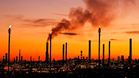 IPCC e o Alerta Vermelho: Emissões Globais em 2026 e o Futuro Climático